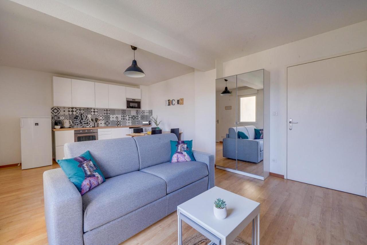 Apt De 30 M2 - 5 Min De Bordeaux - Terrasse - Parking Cenon Esterno foto